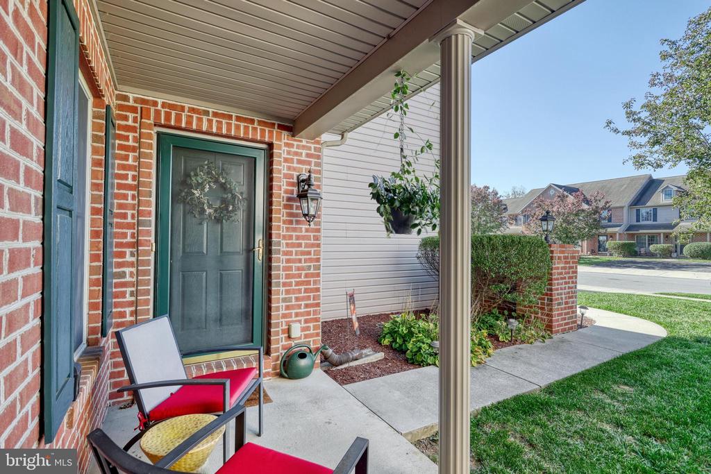 2199 GLEIM COURT