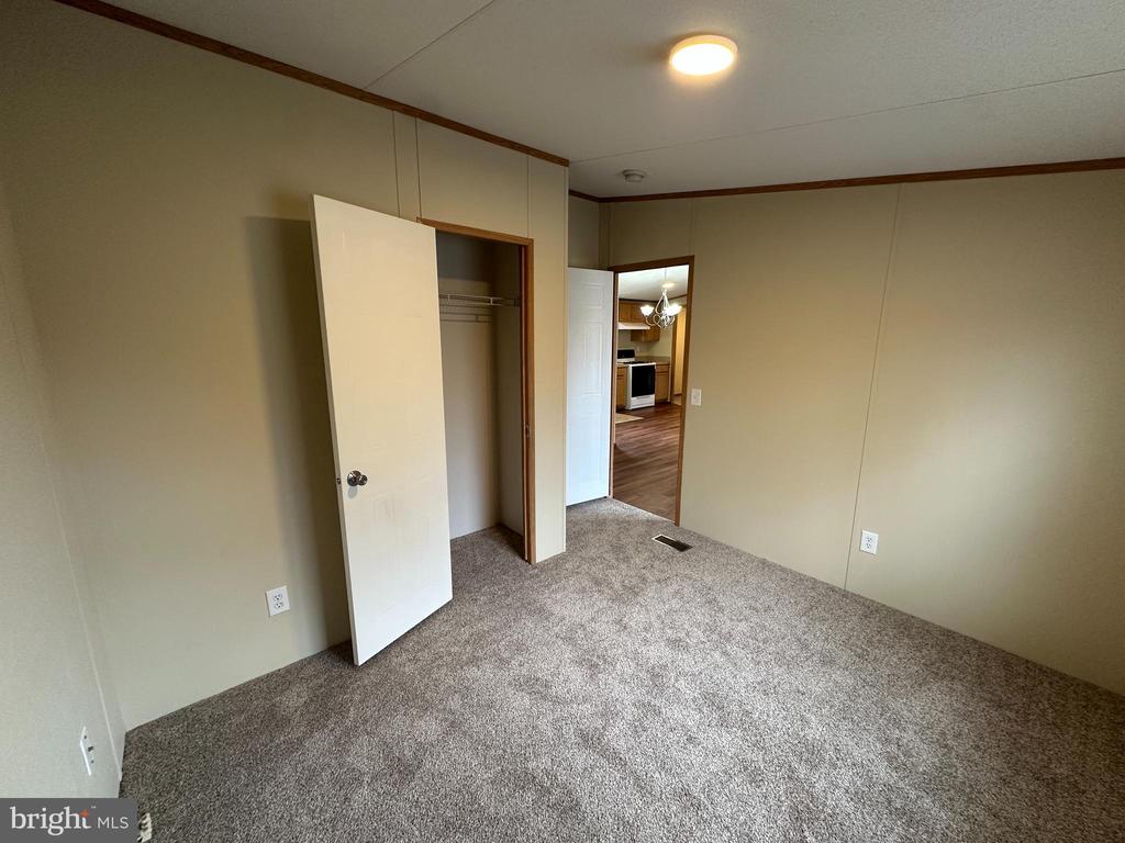 52 LORI CIRCLE