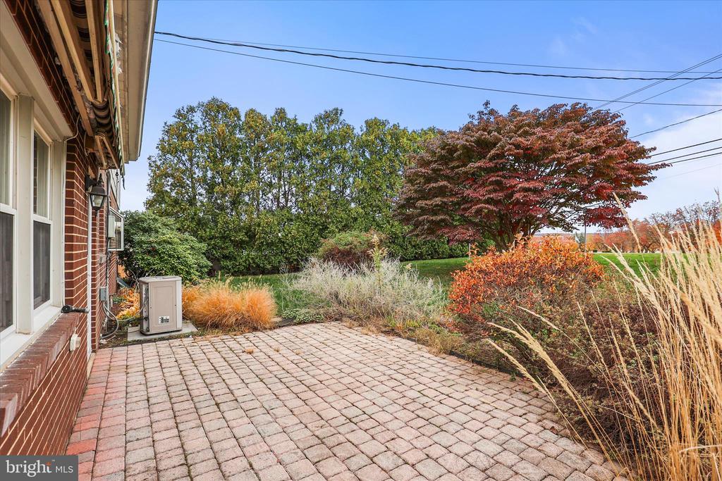 531 RUPLEY ROAD