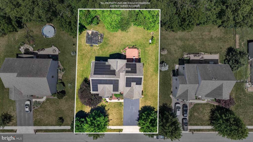 16 FOXWOOD BOULEVARD