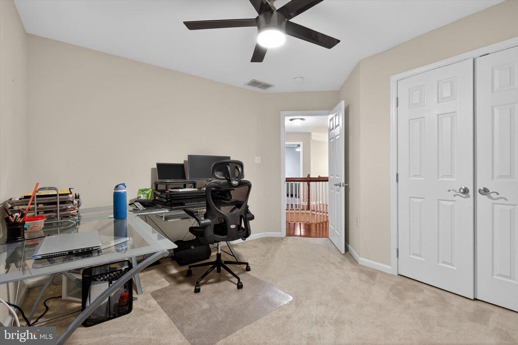 16 FOXWOOD BOULEVARD
