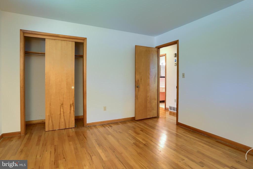 26 AMHERST DRIVE