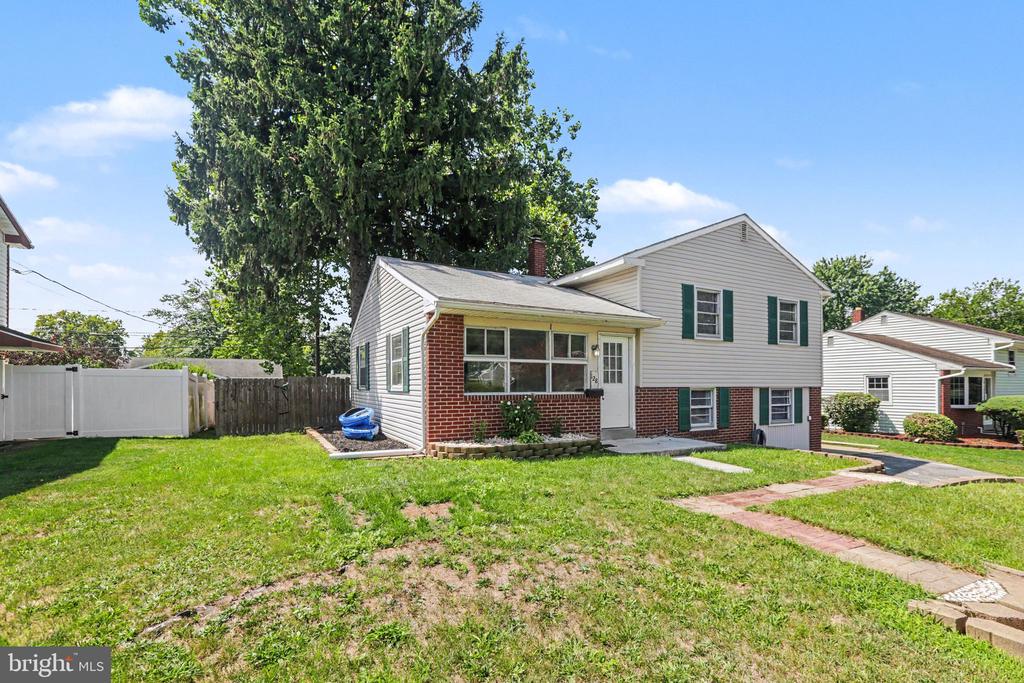 128 HENRY ROAD