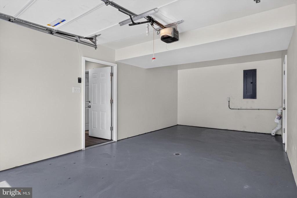 2 RASPBERRY DR