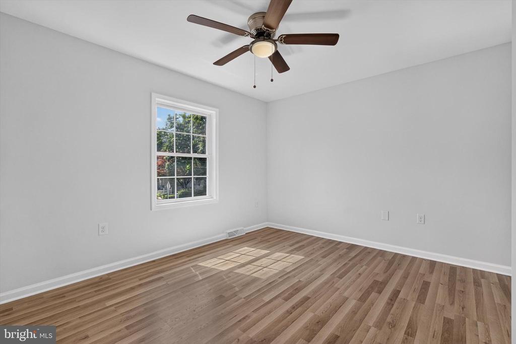 2 RASPBERRY DR