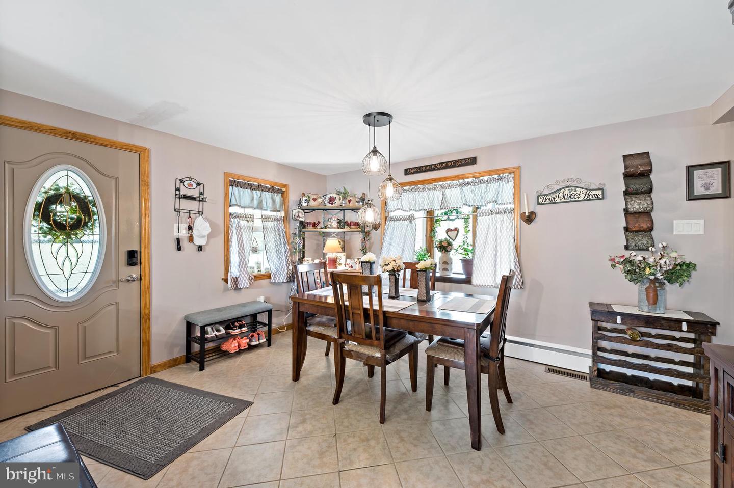 40 Hahns Dairy Rd