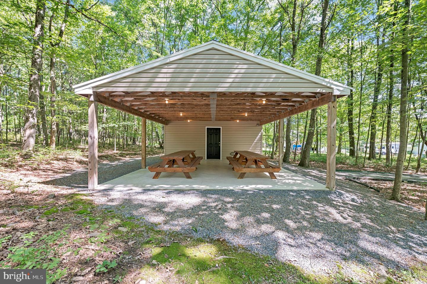 520 Innsbruck Dr