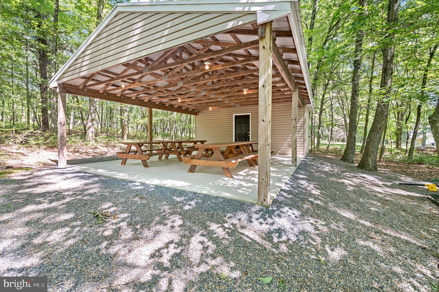 520 Innsbruck Dr