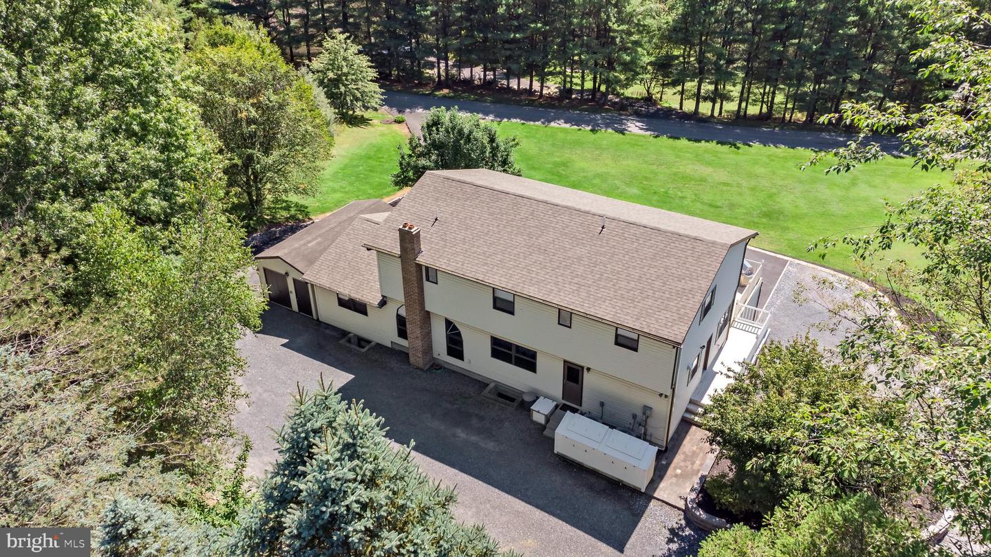 435 Maxine Dr