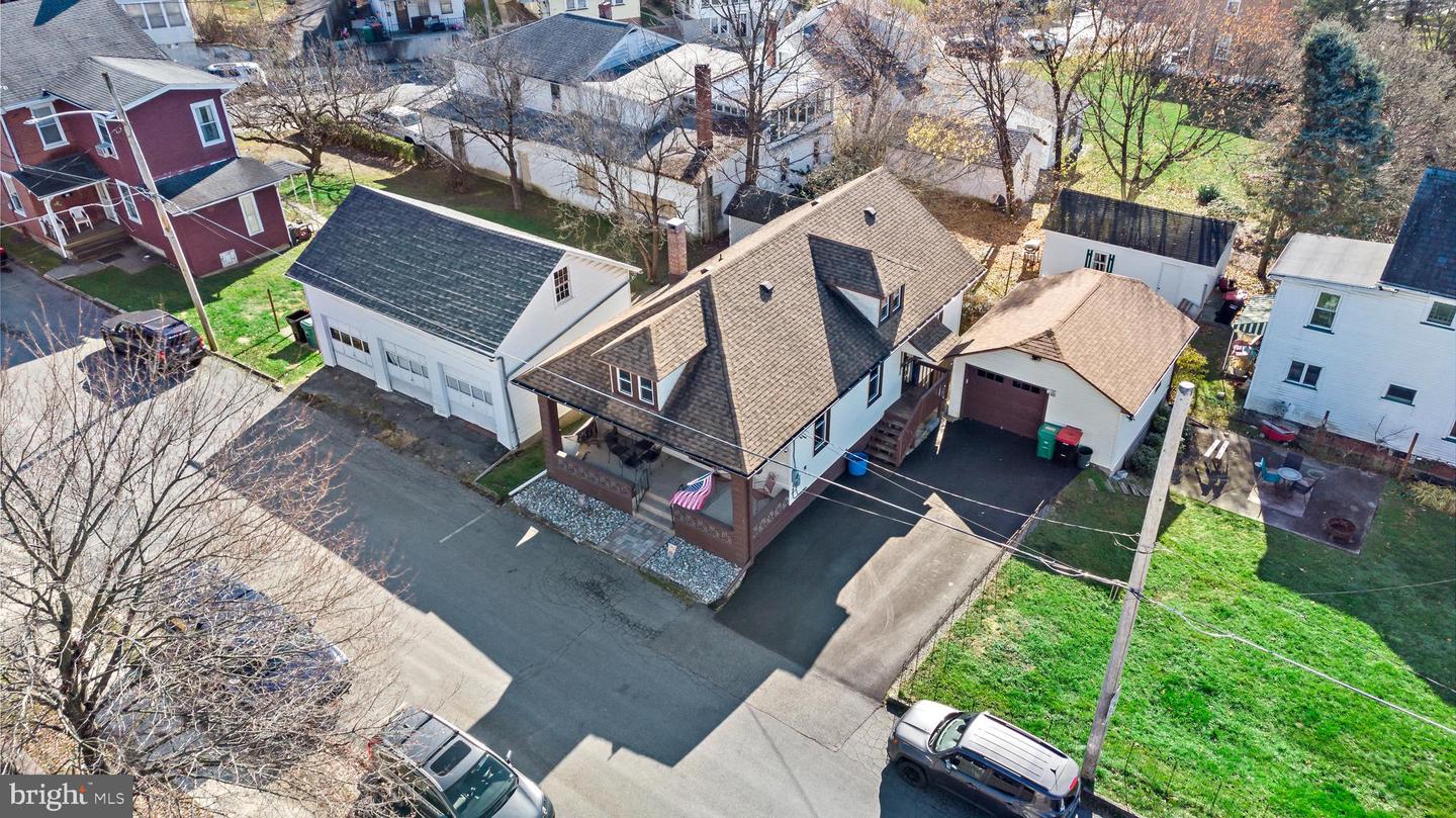 403 Union St