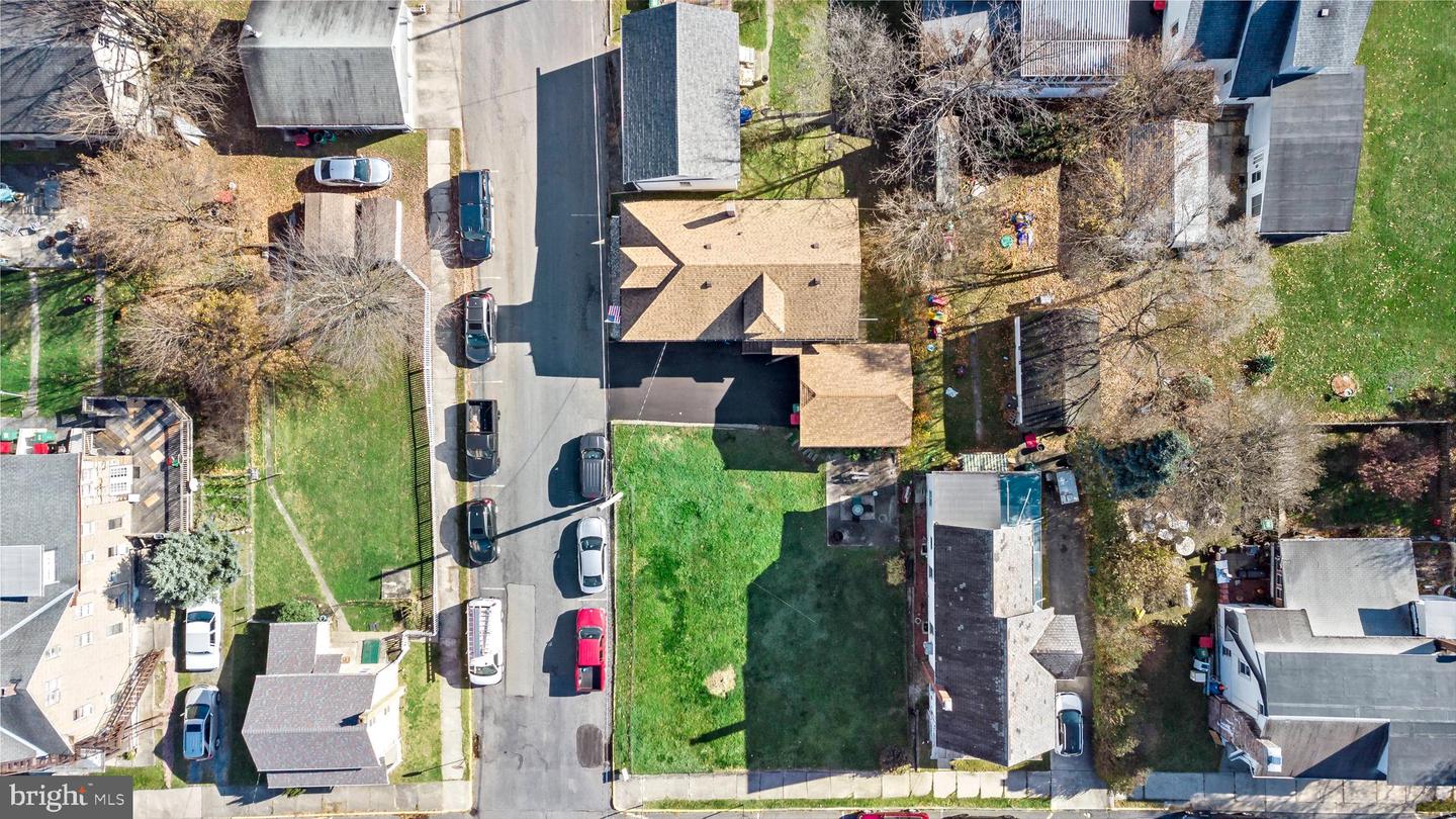 403 Union St