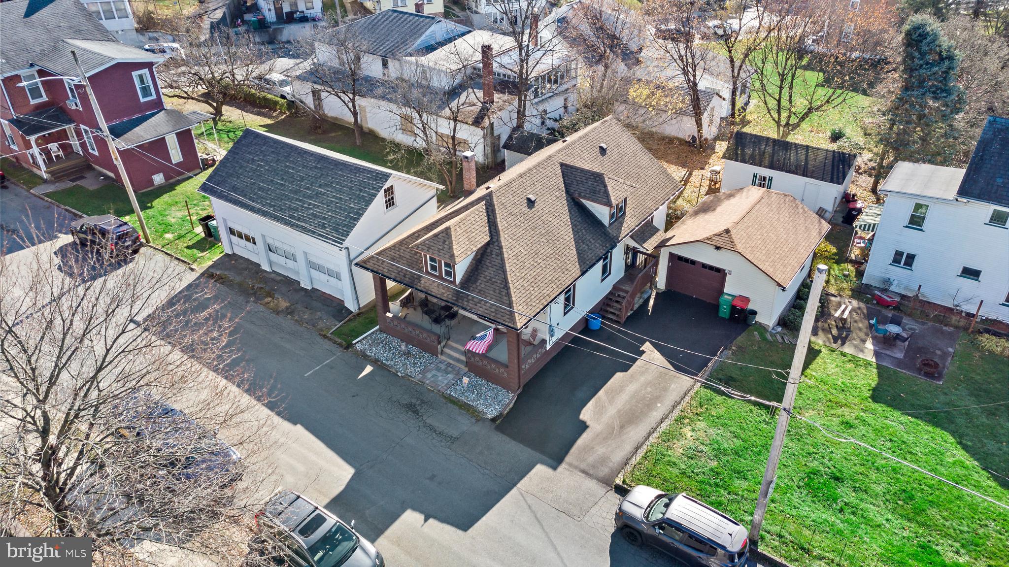 403 Union St