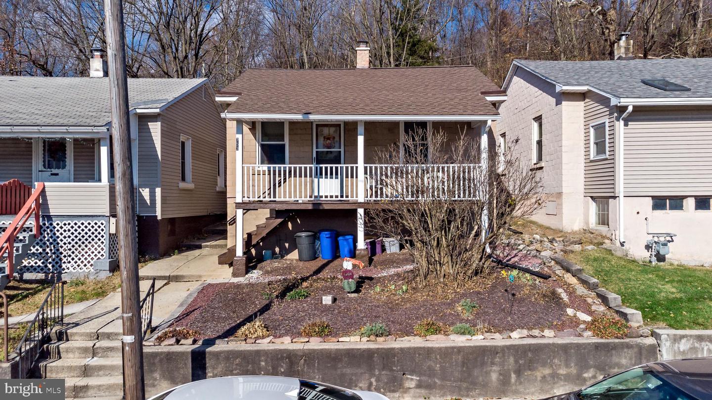 753 Edgemont Ave