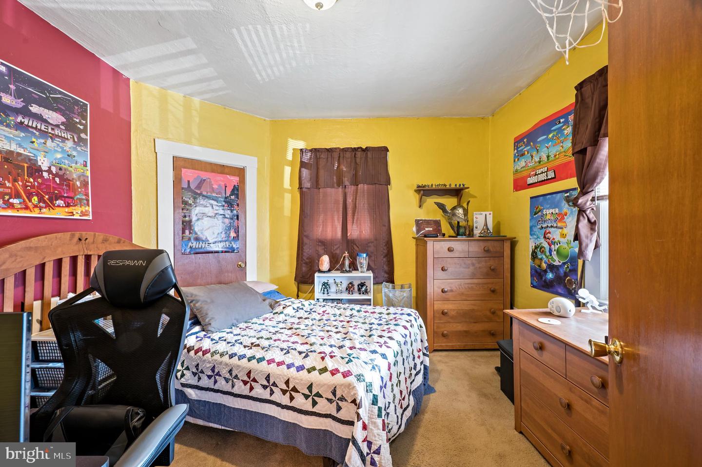 753 Edgemont Ave