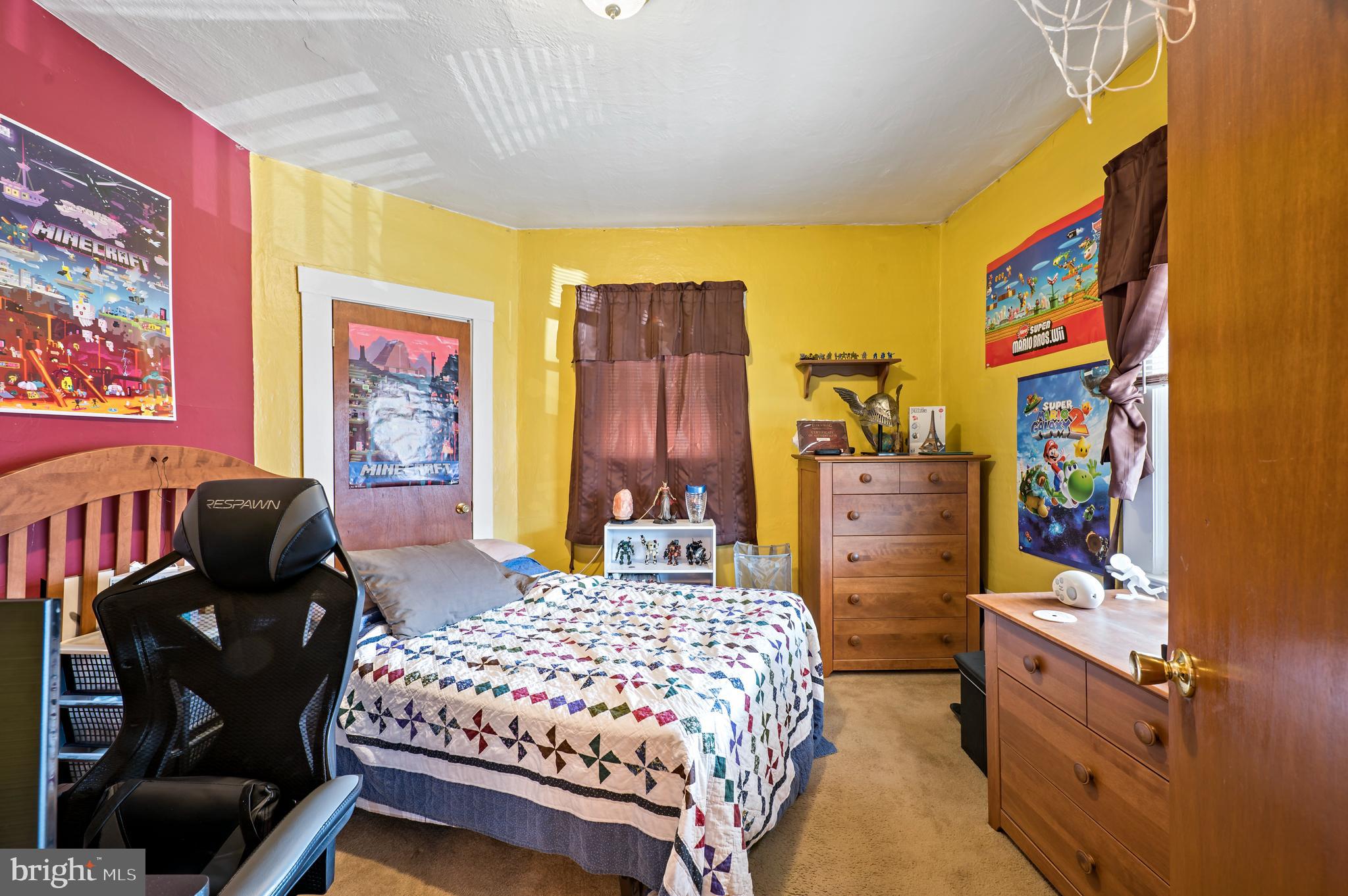 753 Edgemont Ave
