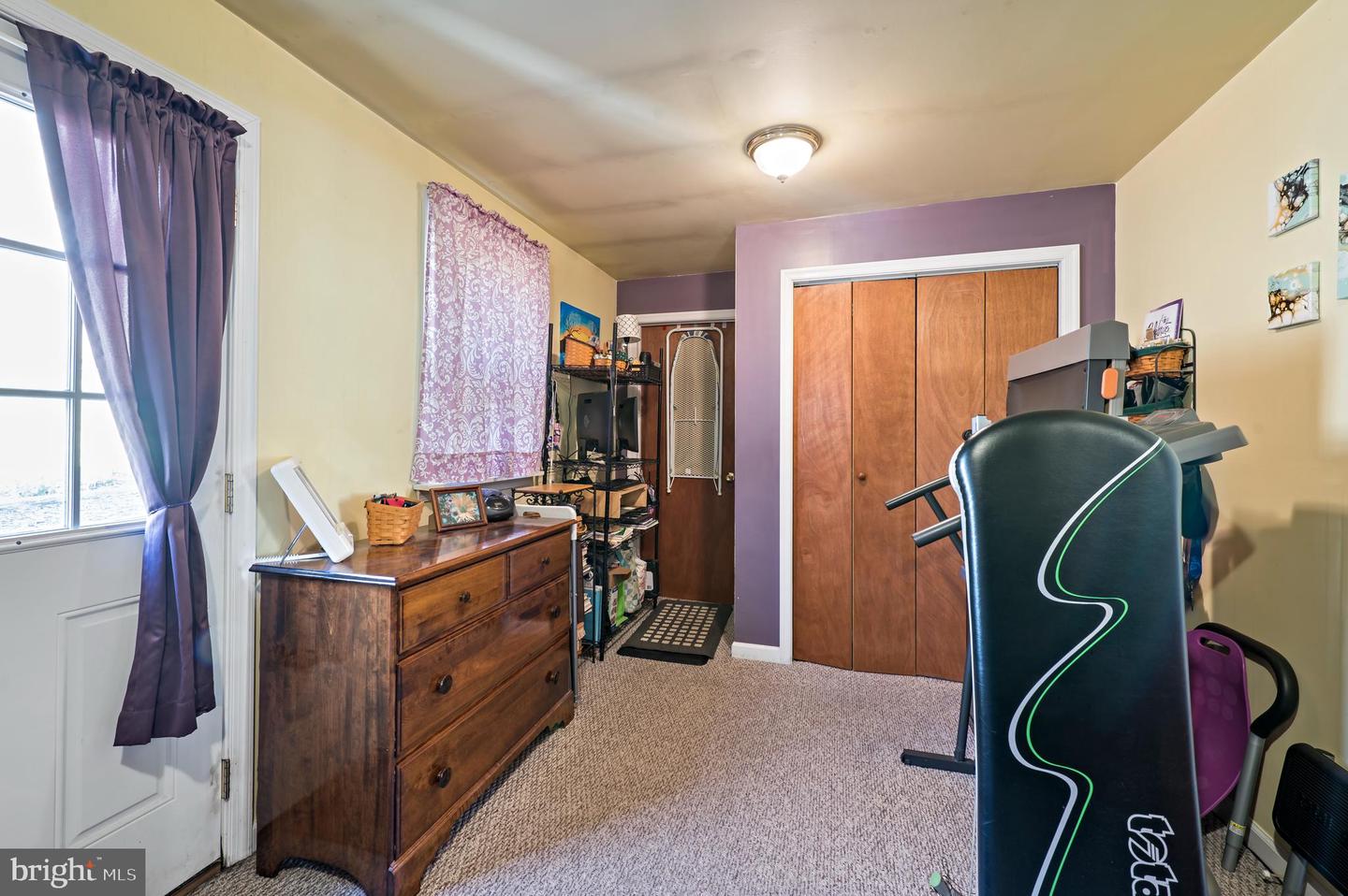 753 Edgemont Ave