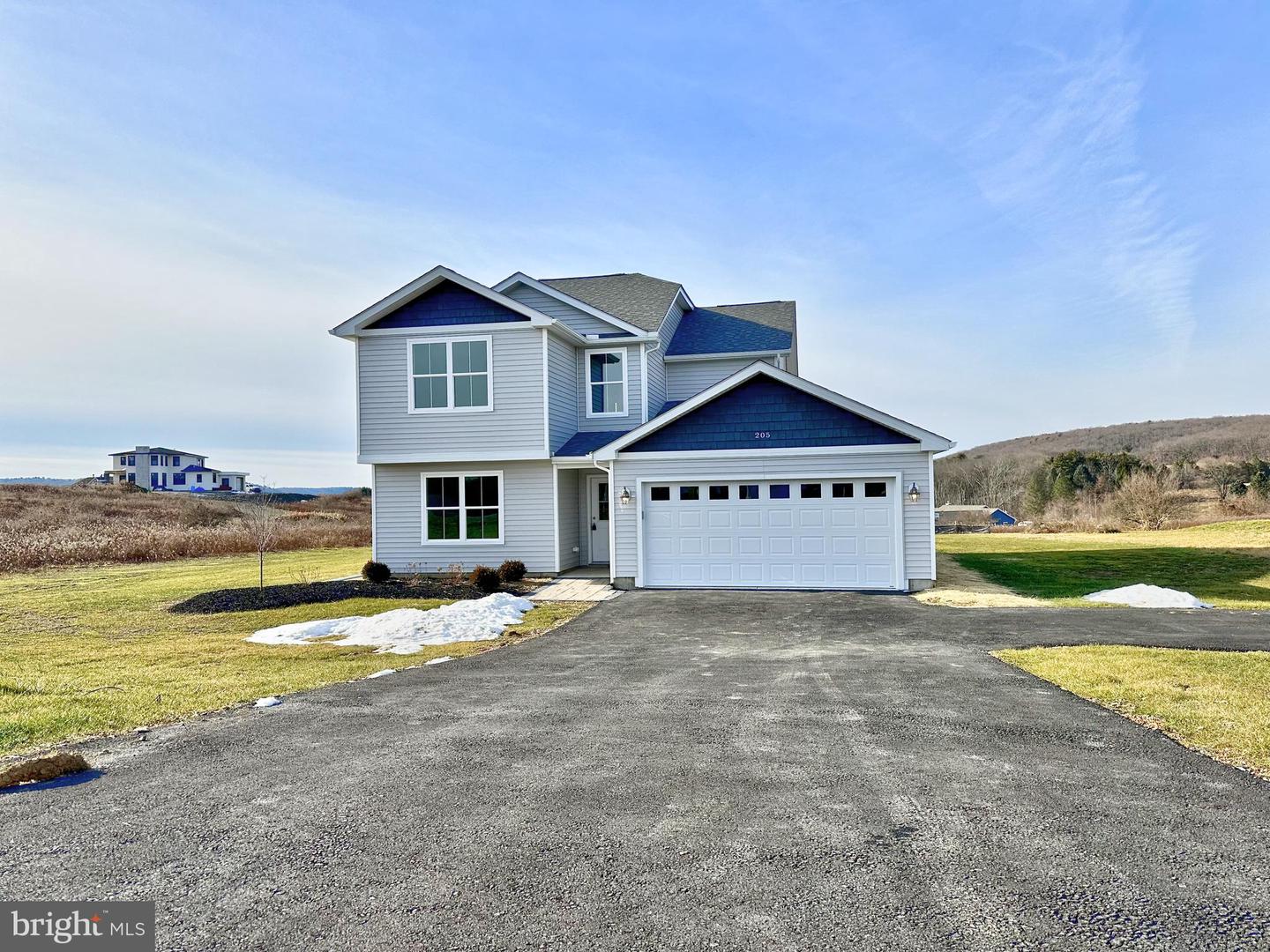 205 Basket Ln
