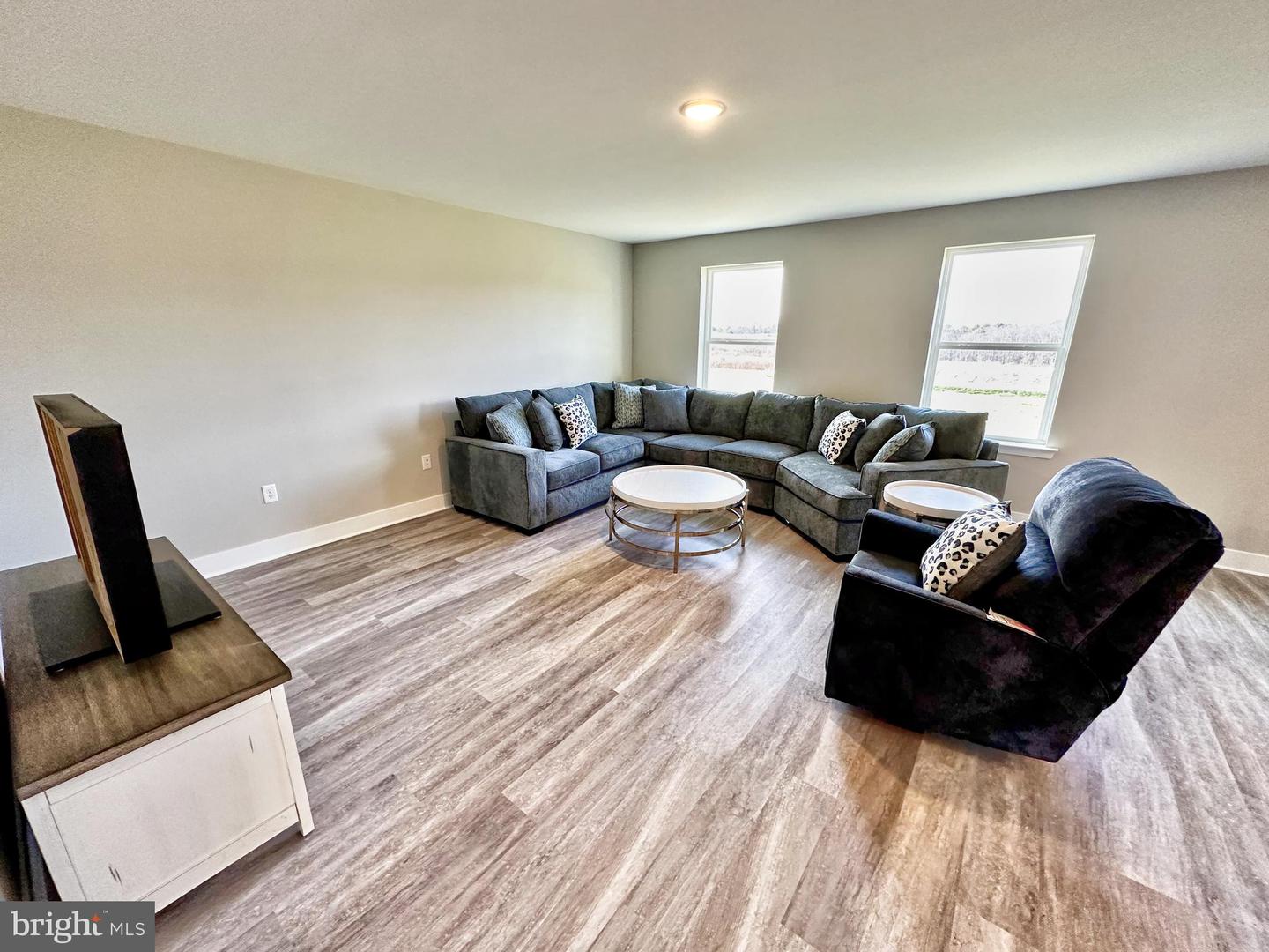 205 Basket Ln