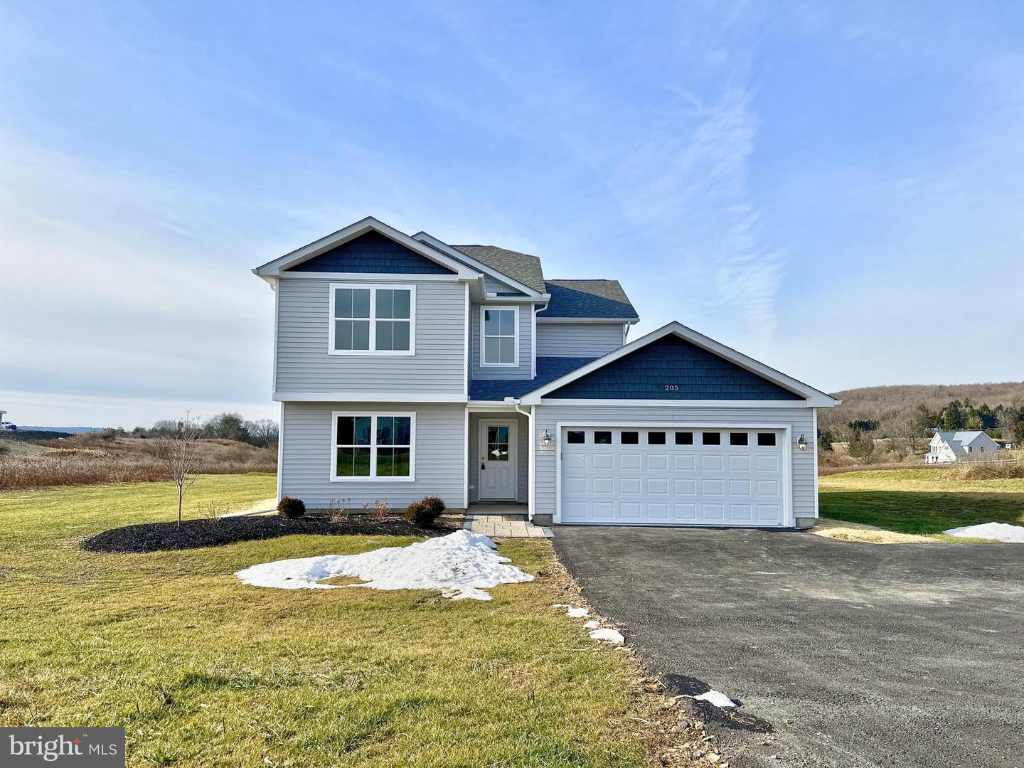 205 Basket Ln