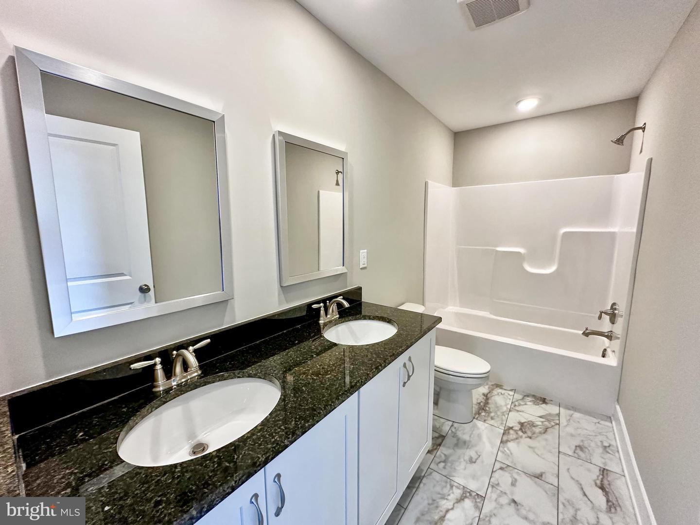 205 Basket Ln