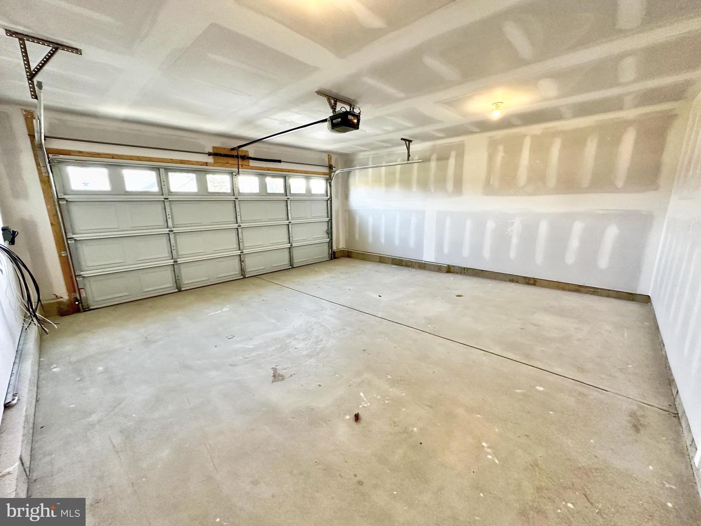 205 Basket Ln