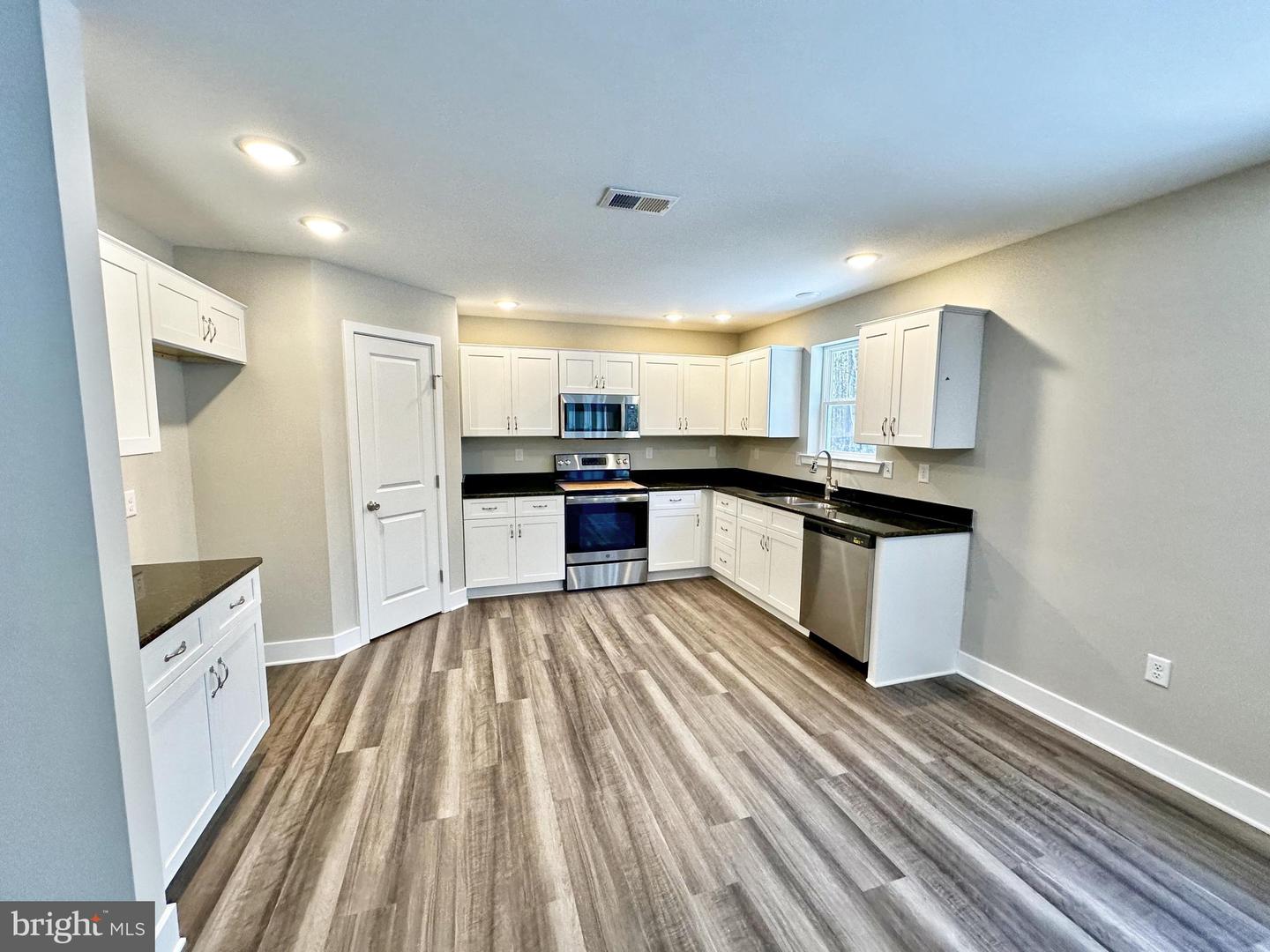 111 Wild Creek Dr