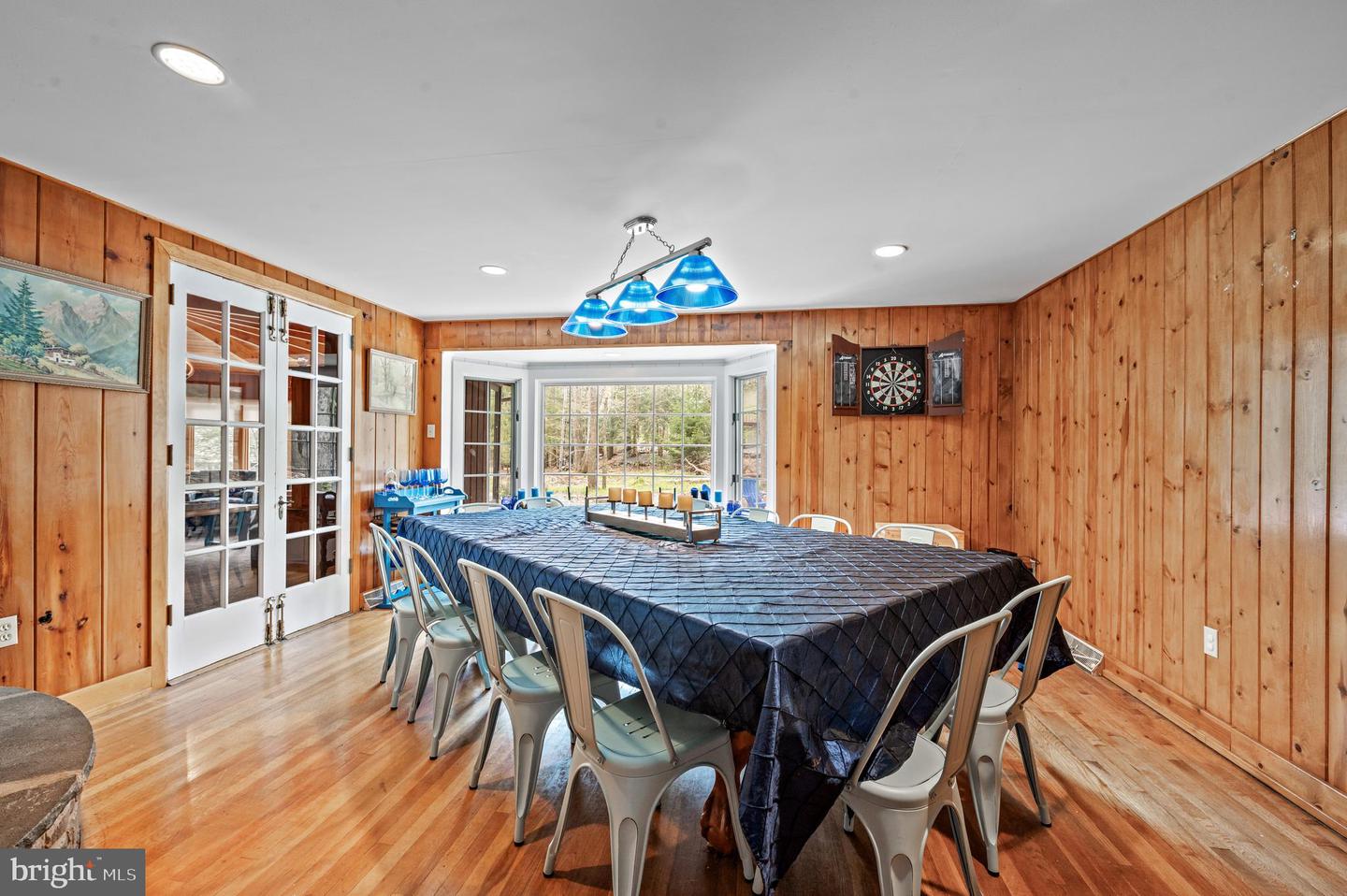 526 Moseywood Rd