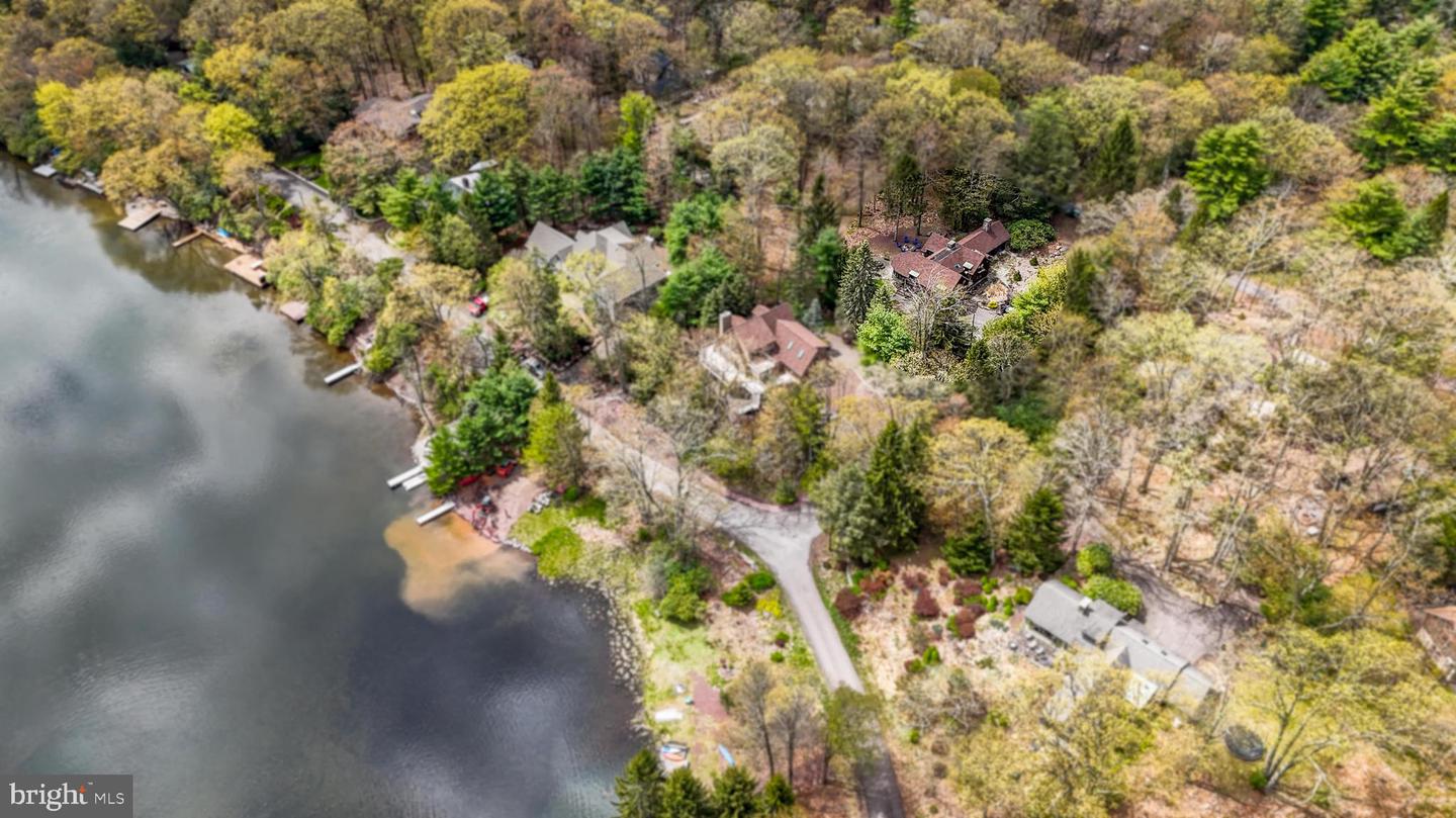 526 Moseywood Rd