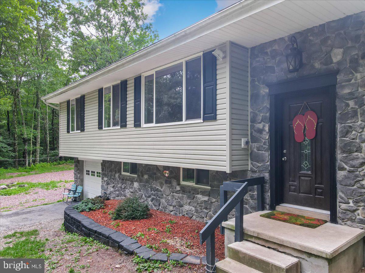 28 Andrew Dr