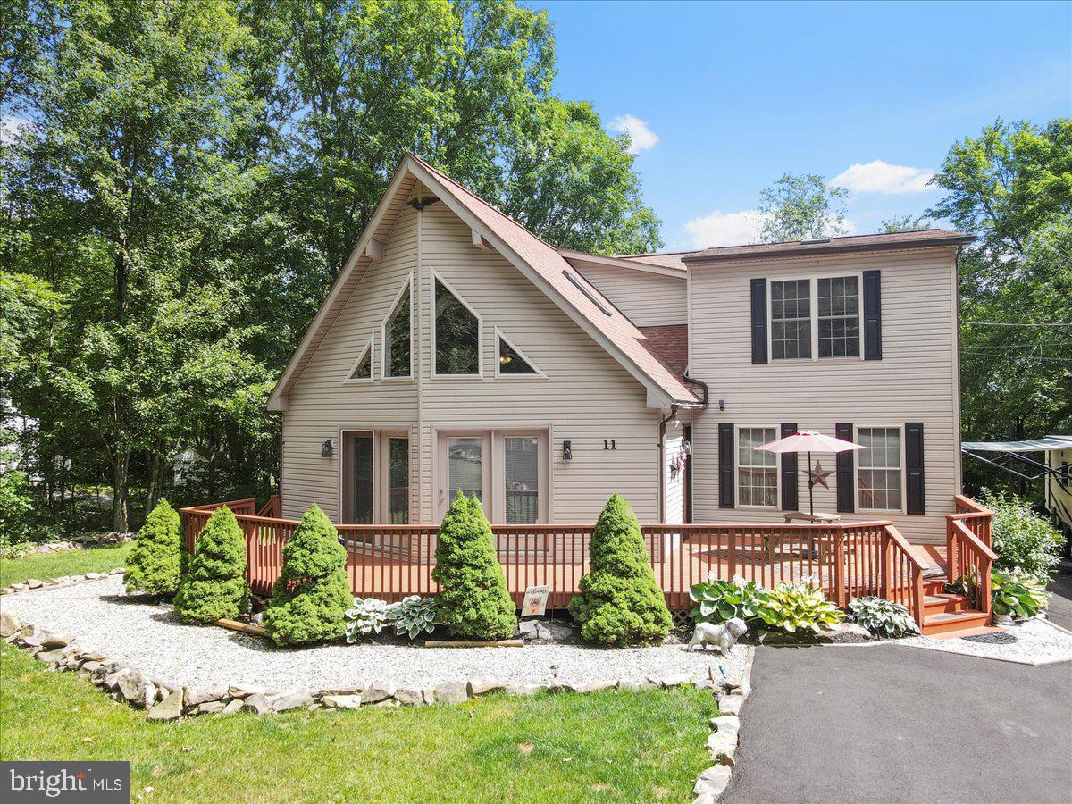 11 Pinoak Dr