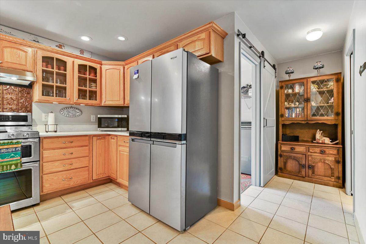 11 Pinoak Dr