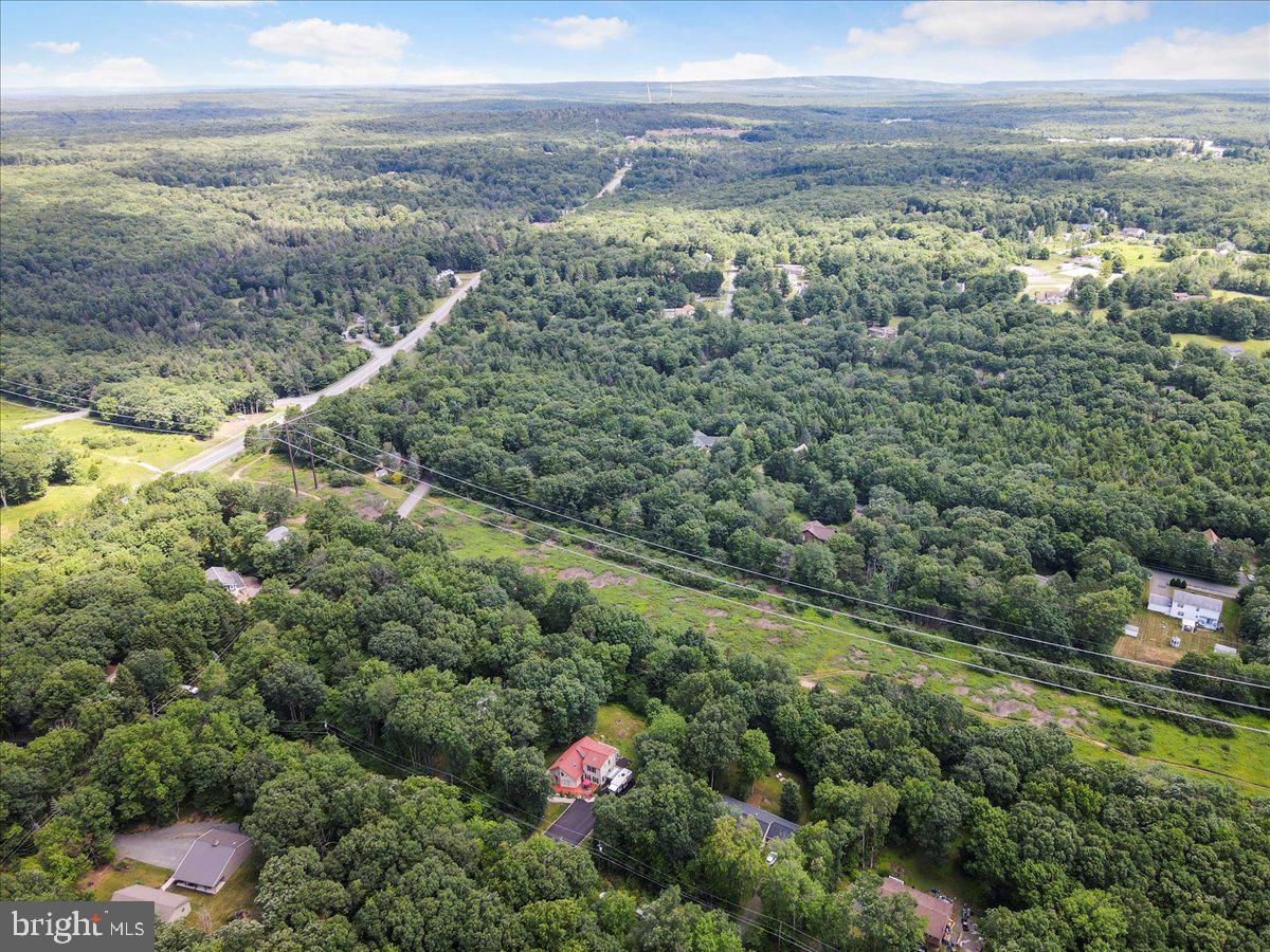 11 Pinoak Dr