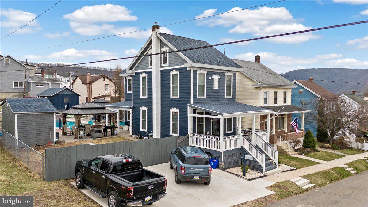 630 Lehigh St
