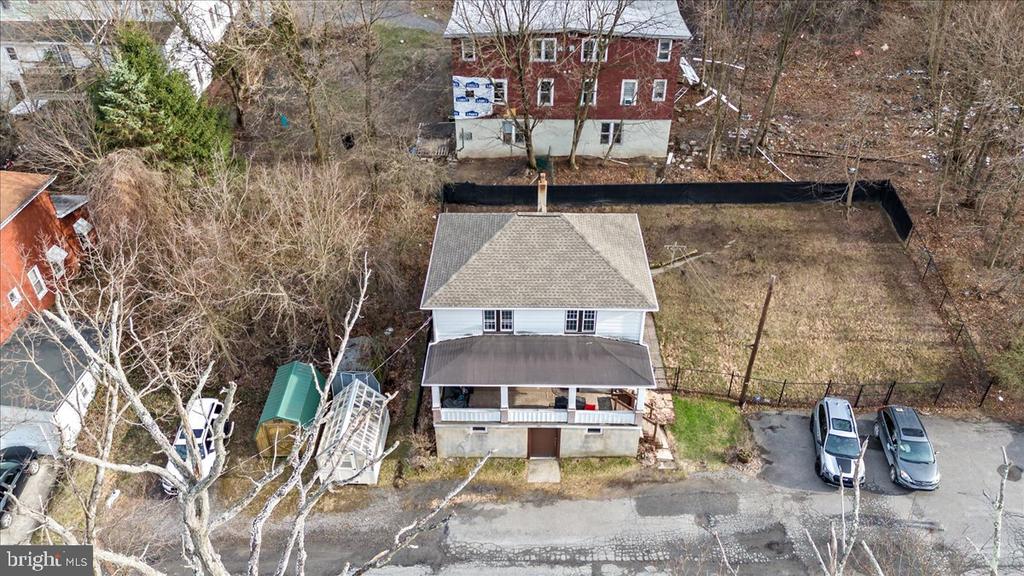 100 E Front St