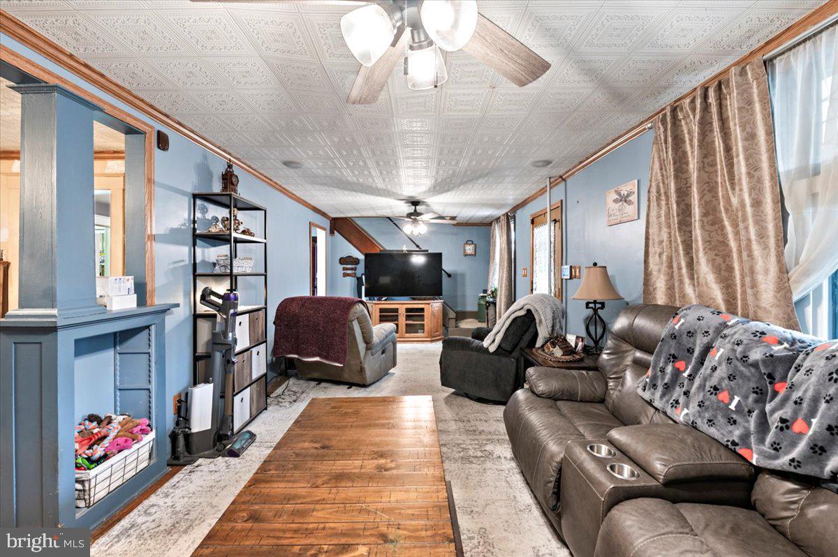100 E Front St