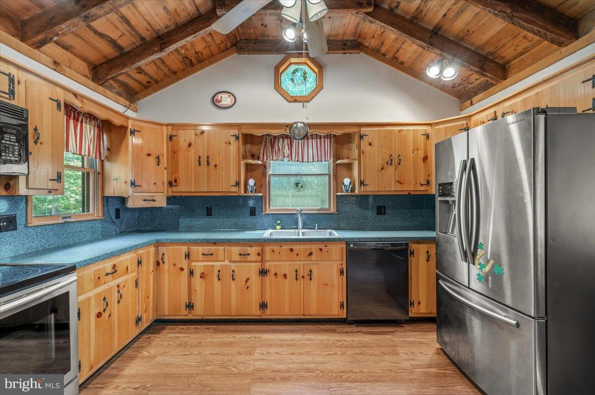 670 EVERGREEN ROAD