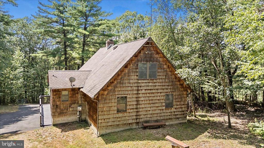 670 EVERGREEN ROAD