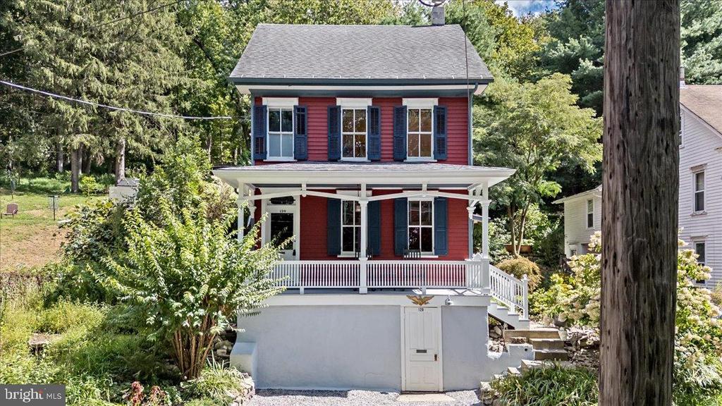 120 SILK STREET