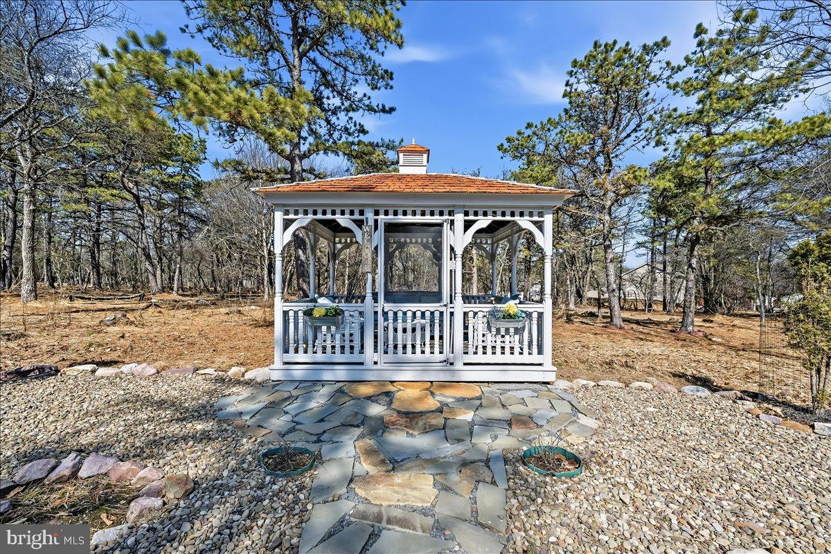 568 S OLD STAGE ROAD