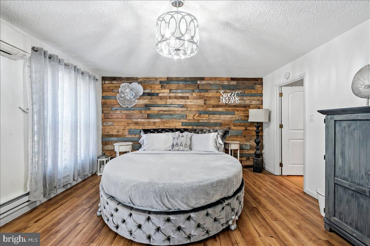 568 S OLD STAGE ROAD