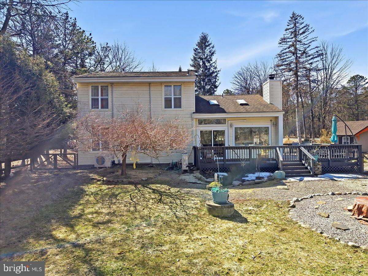 568 S OLD STAGE ROAD