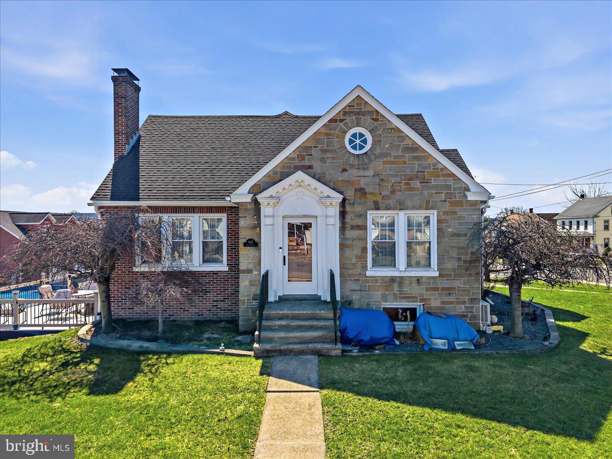 635 COAL STREET