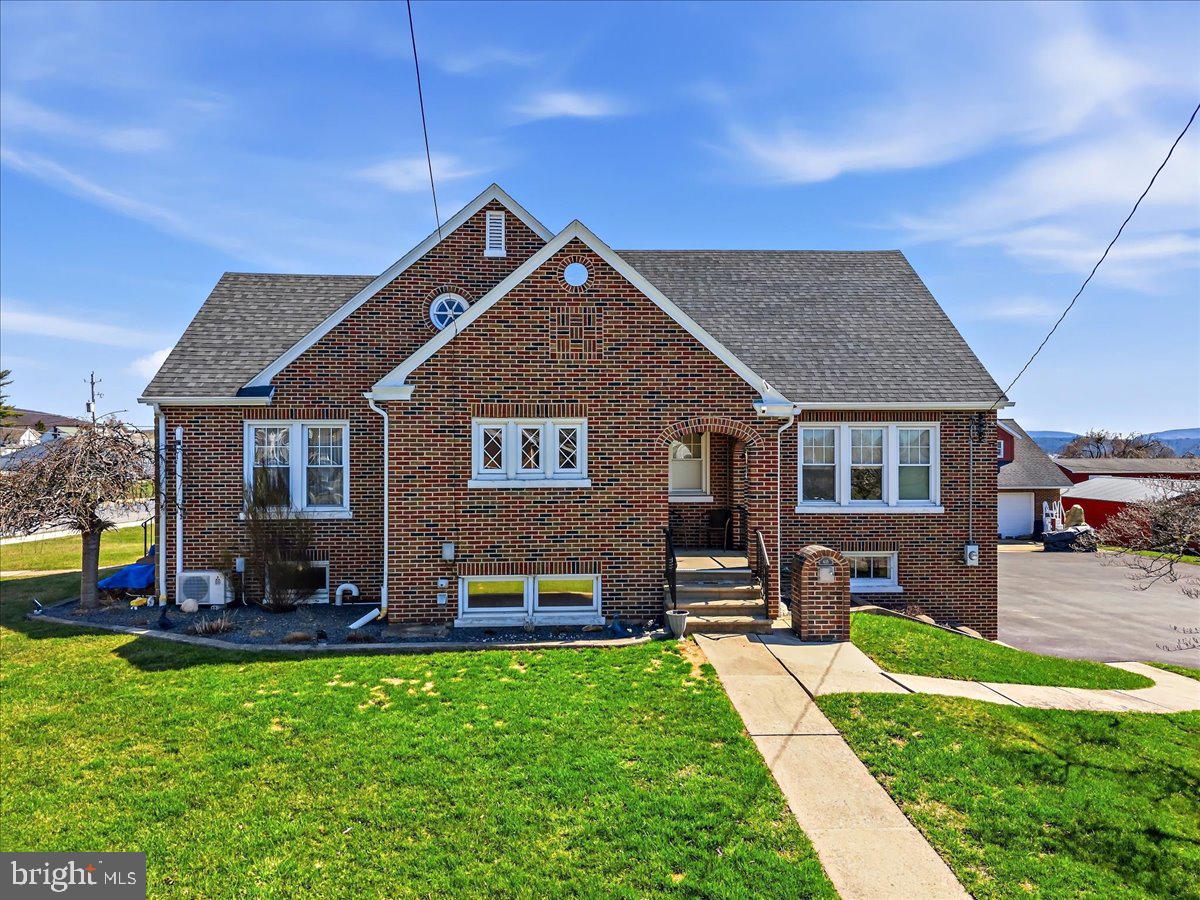 635 COAL STREET