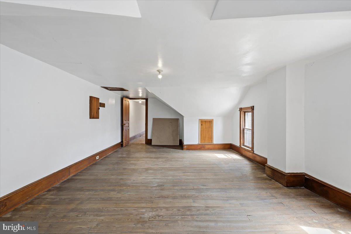 229 N 2ND STREET