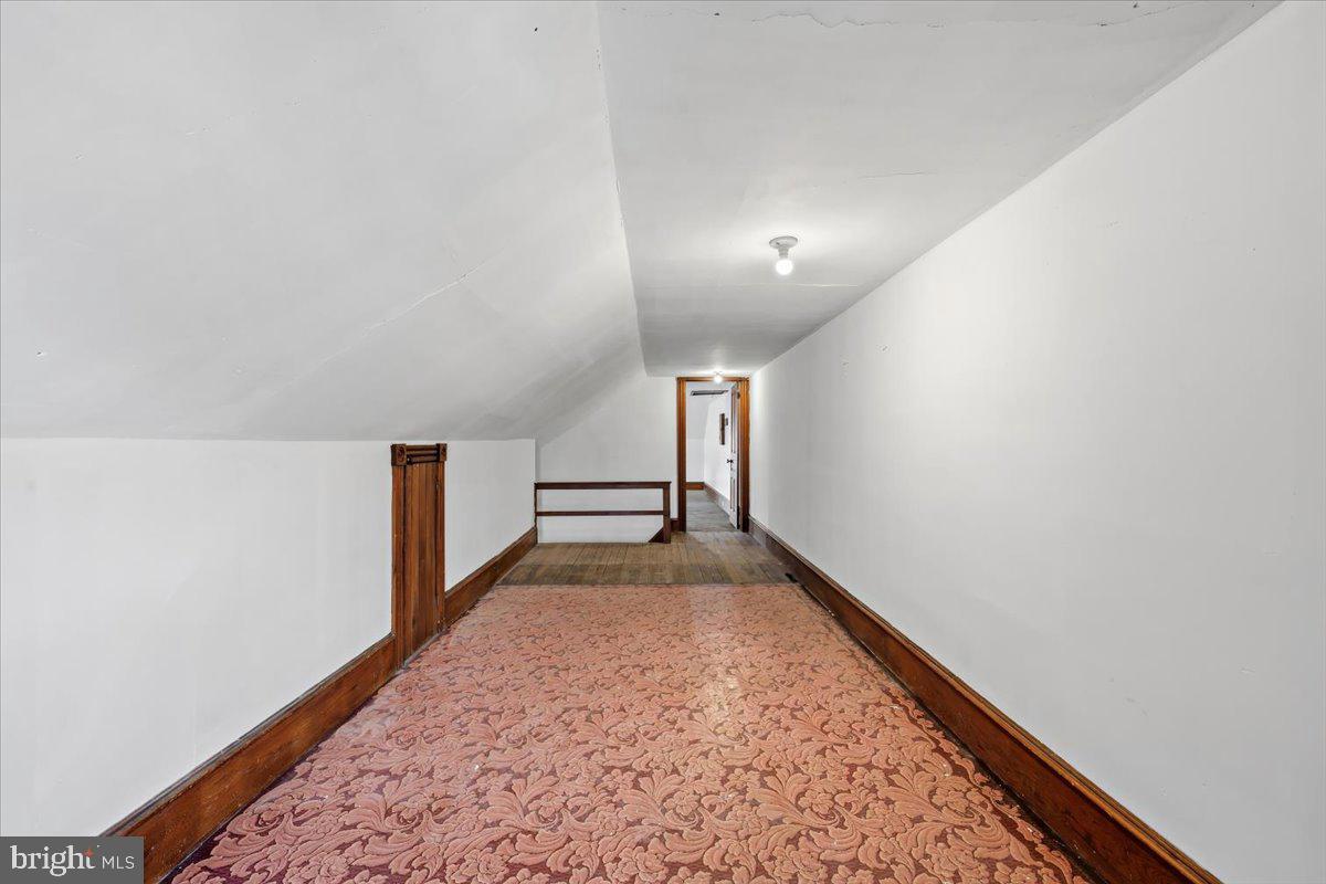 229 N 2ND STREET