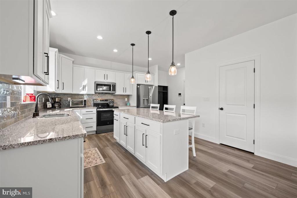 94 HEARTWOOD COURT