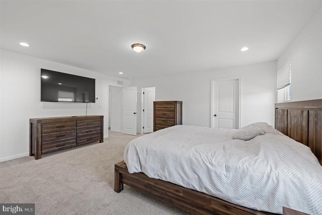 94 HEARTWOOD COURT