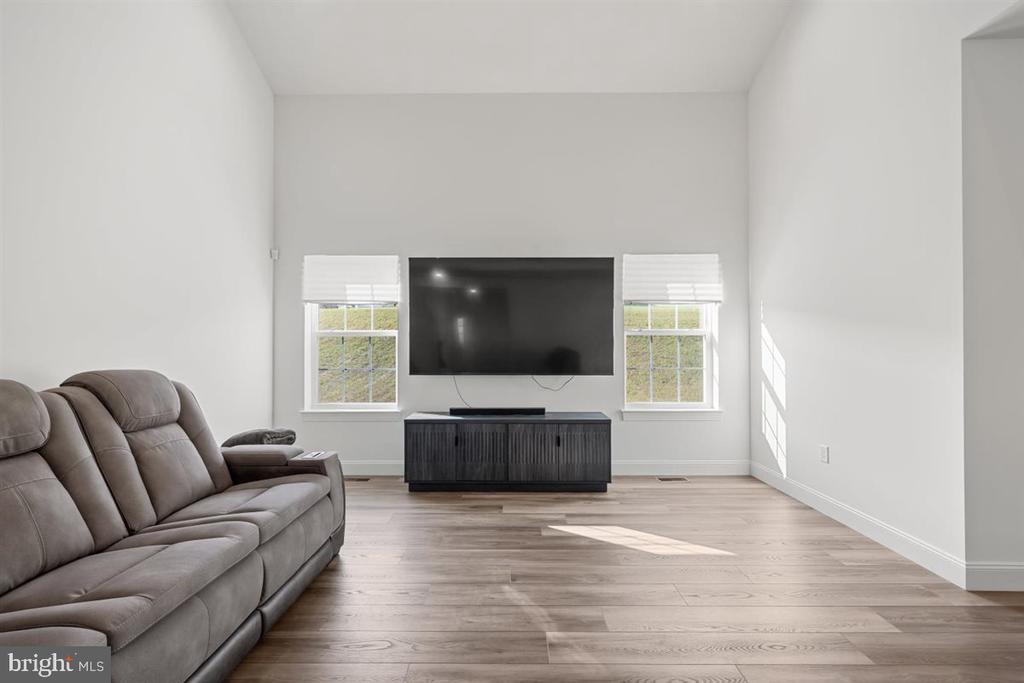 94 HEARTWOOD COURT
