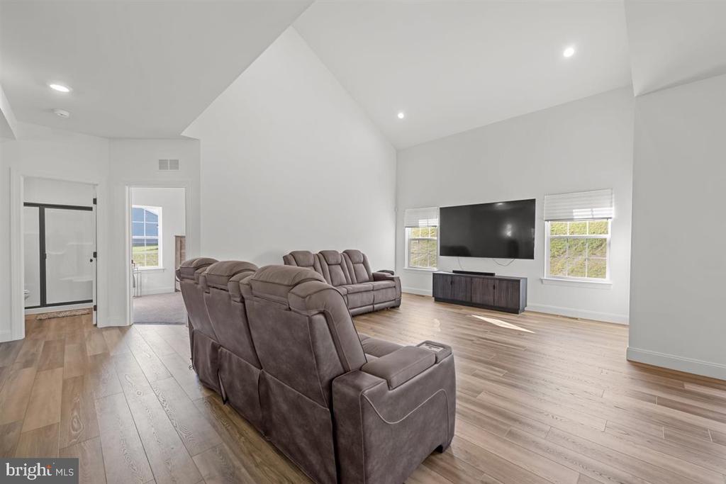 94 HEARTWOOD COURT
