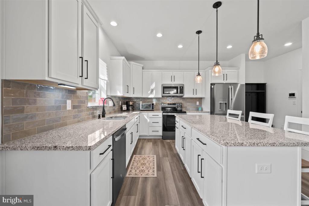 94 HEARTWOOD COURT
